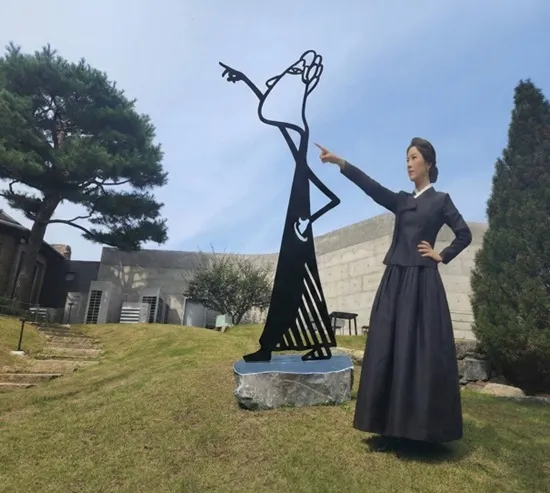 당당한 그녀 — 디테일 2 (3 / 3)