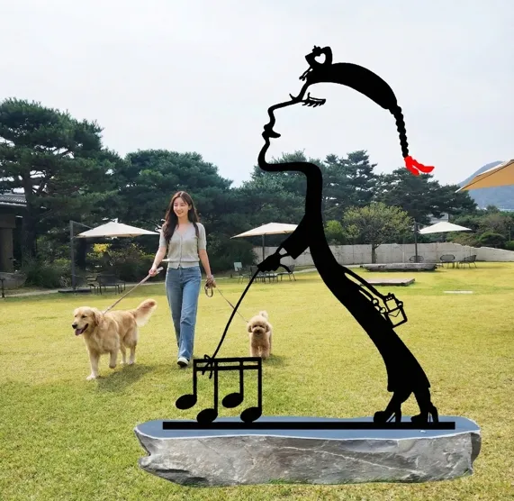 소풍 — 설치미술 작품