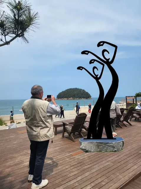 희망의 춤 — 설치미술 작품
