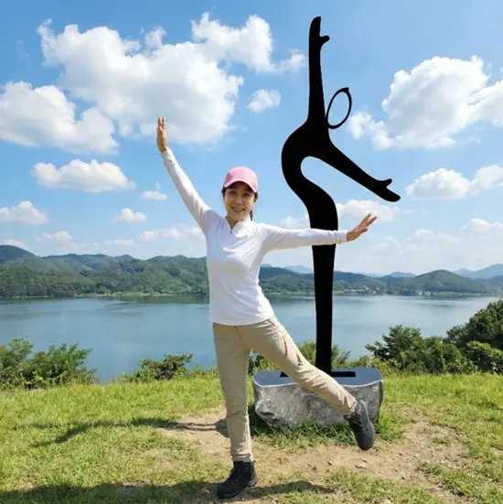 희망의 춤 — 설치미술 작품